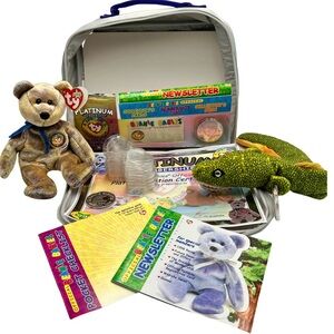 Beanie Babies Platinum Membership Bag Clubby III & Morrie  20 Tag Protectors